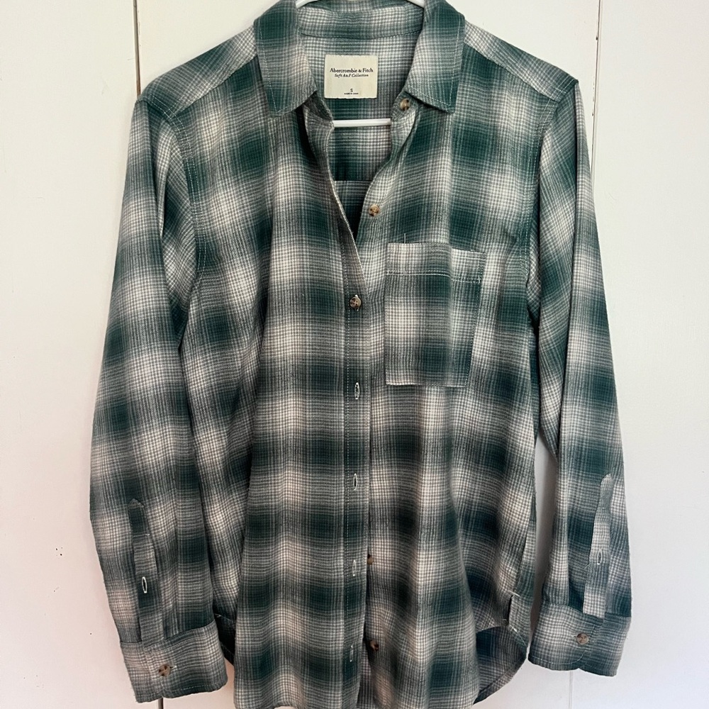Abercrombie & Fitch Teal Plaid Button Down Shirt